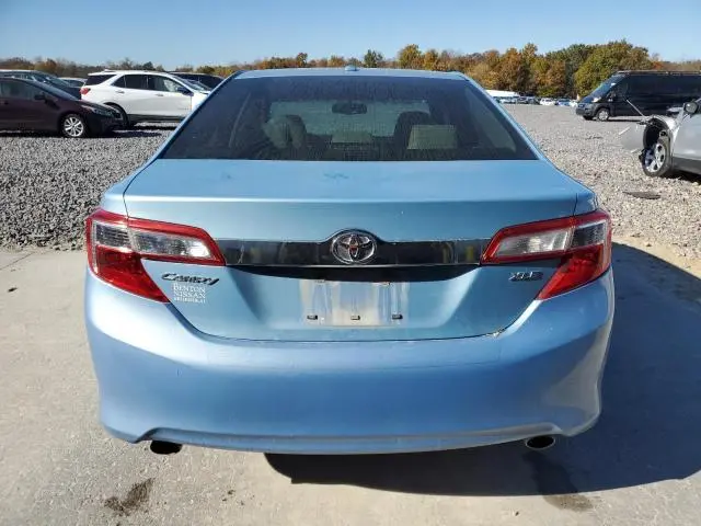 2013 TOYOTA CAMRY SE  