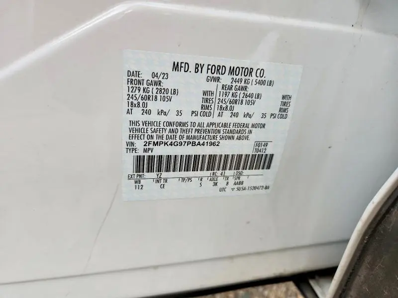 2023 FORD EDGE SE  