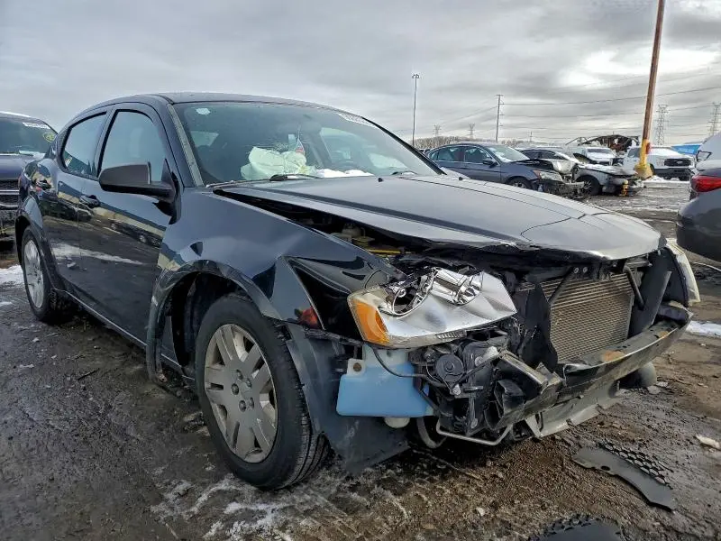 2013 DODGE AVENGER SE  