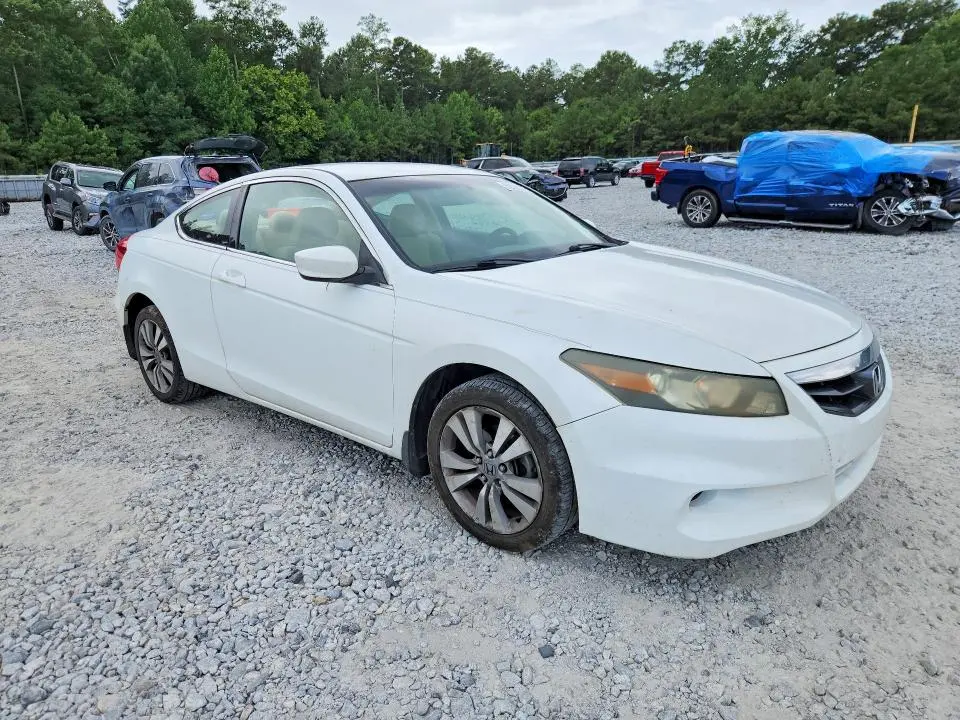 2011 HONDA ACCORD LX-S  
