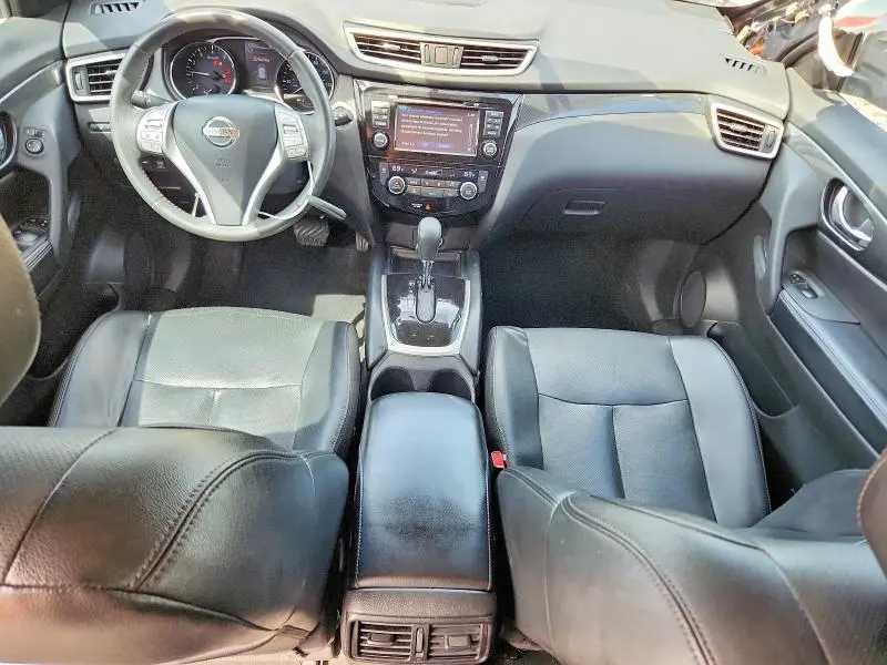2016 NISSAN ROGUE SL  