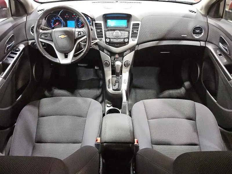 2013 CHEVROLET CRUZE LT  