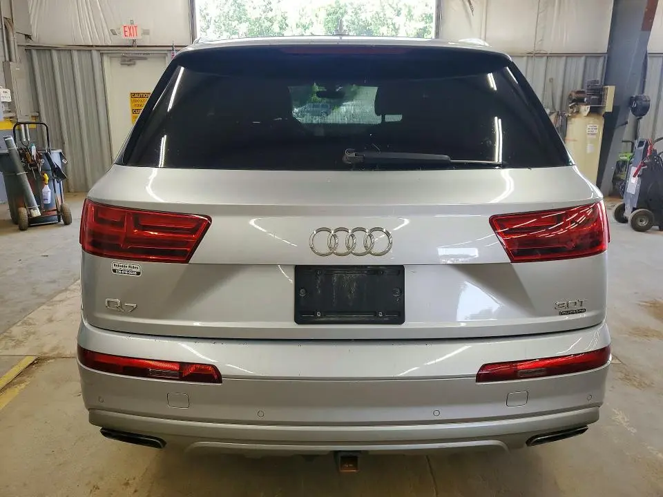 2017 AUDI Q7 PRESTIGE  