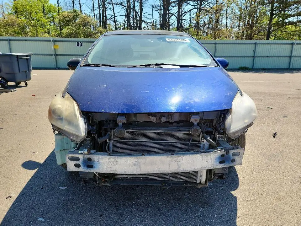 2010 TOYOTA PRIUS III  