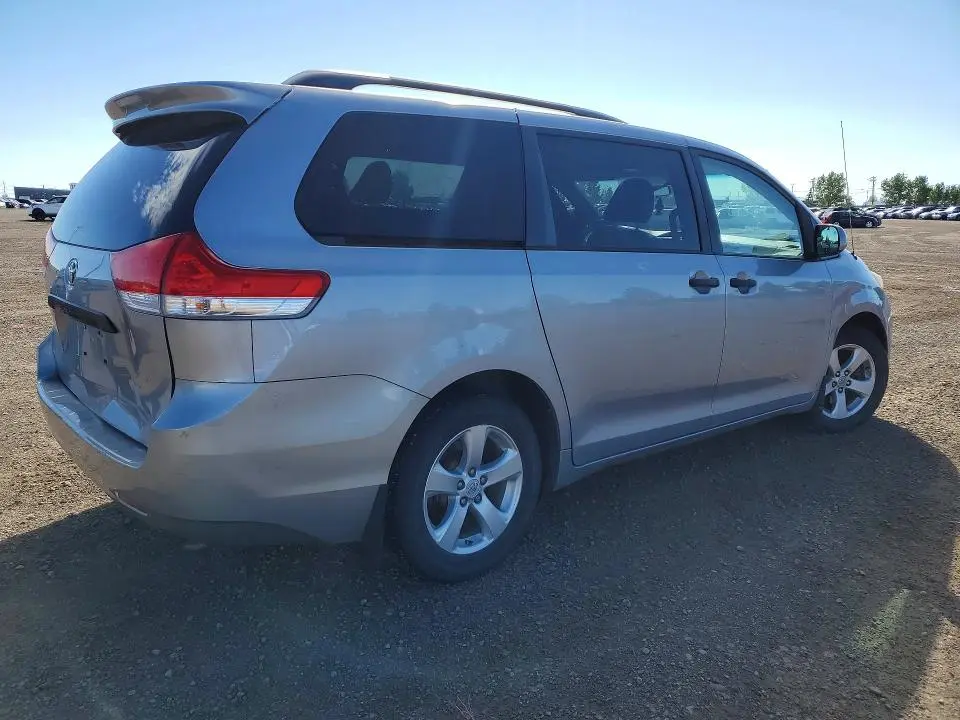 2012 TOYOTA SIENNA BASE 7-PASSENGER  