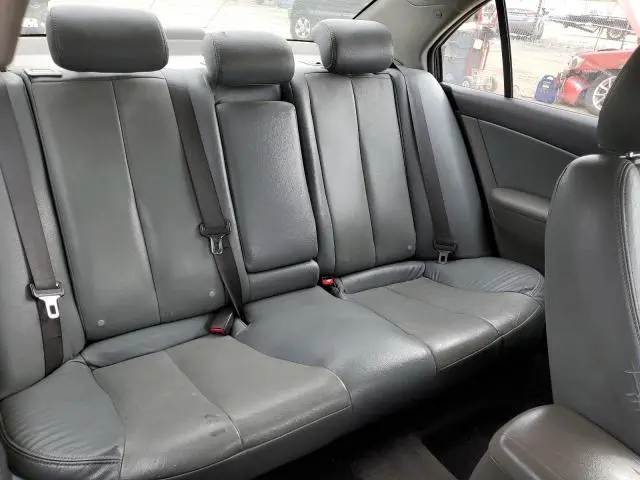 2010 HYUNDAI SONATA GLS  