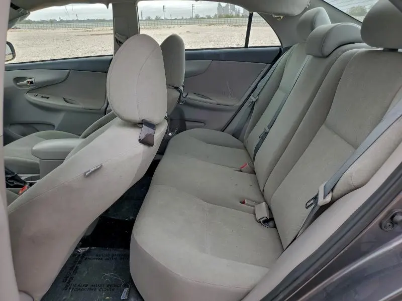 2013 TOYOTA COROLLA BASE  