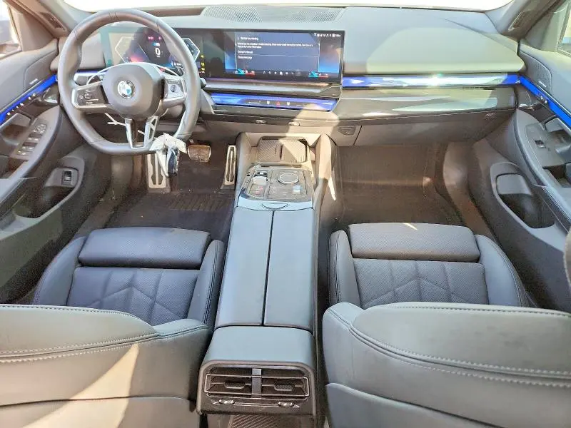 2024 BMW 540 XI  