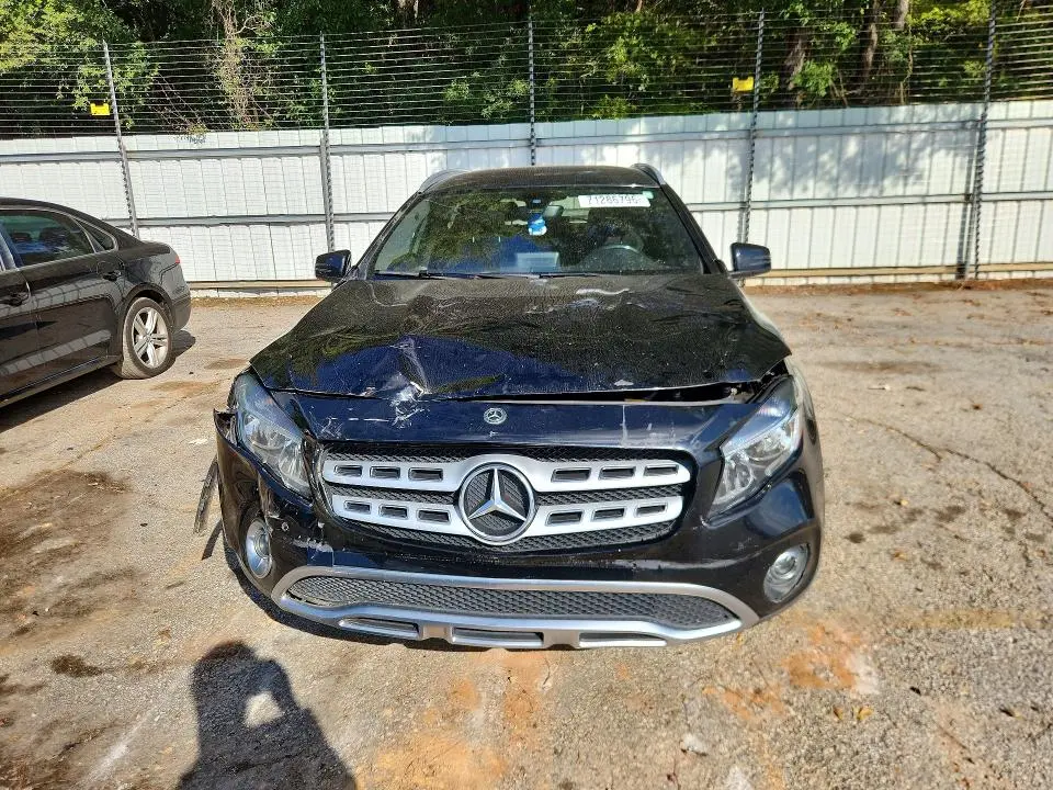 2018 MERCEDES-BENZ GLA 250  