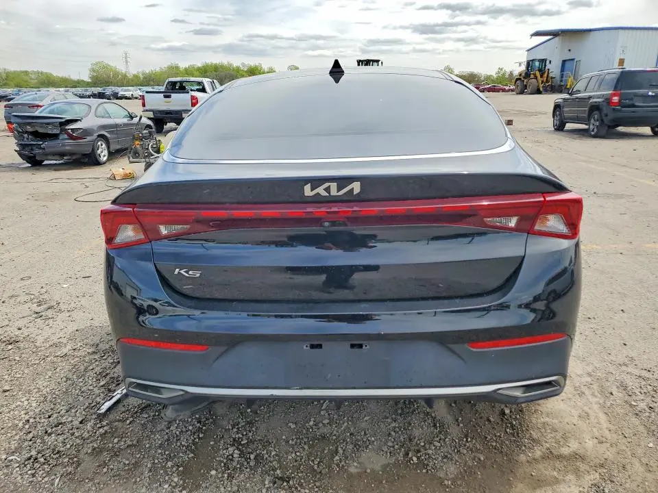 2022 KIA K5 LX  