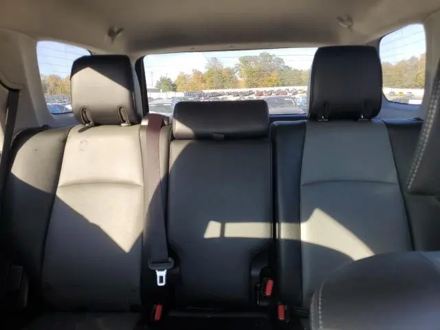 2017 TOYOTA 4RUNNER SR5  