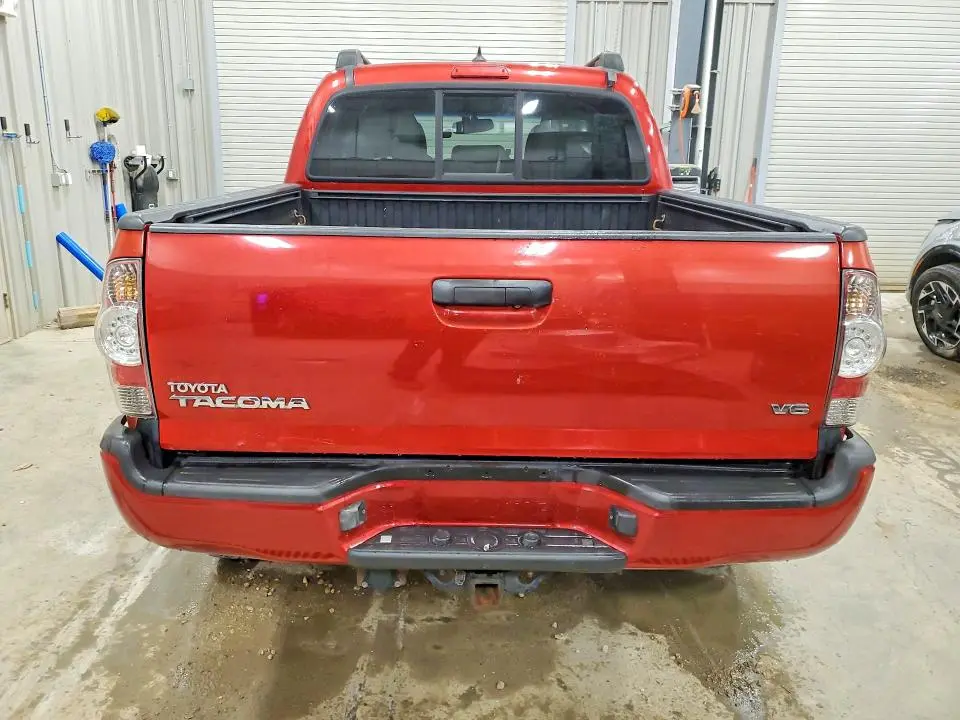 2014 TOYOTA TACOMA V6  