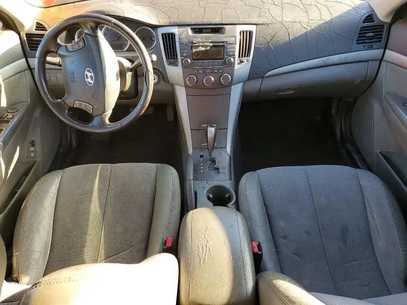 2010 HYUNDAI SONATA SE  