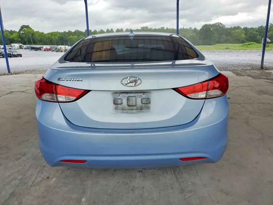 2011 HYUNDAI ELANTRA GLS  