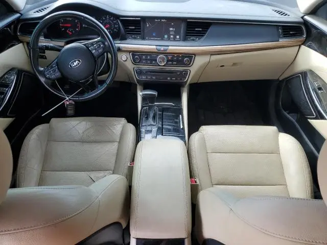 2017 KIA CADENZA PREMIUM  