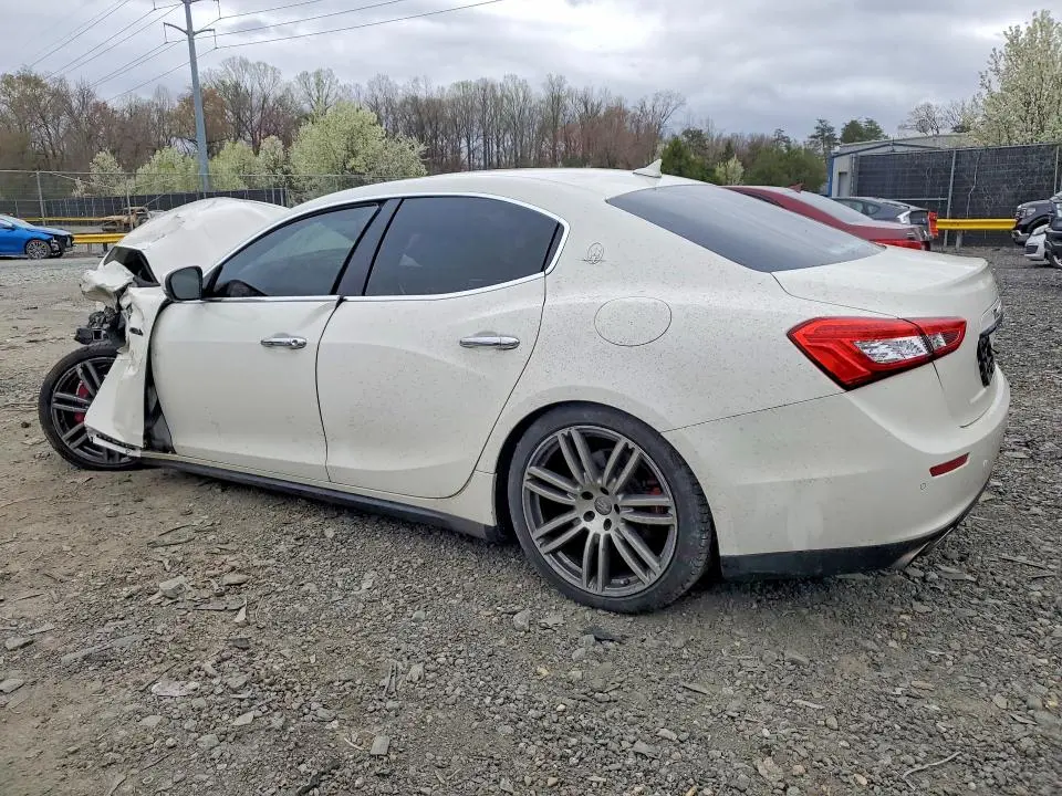 2017 MASERATI GHIBLI LUXURY  