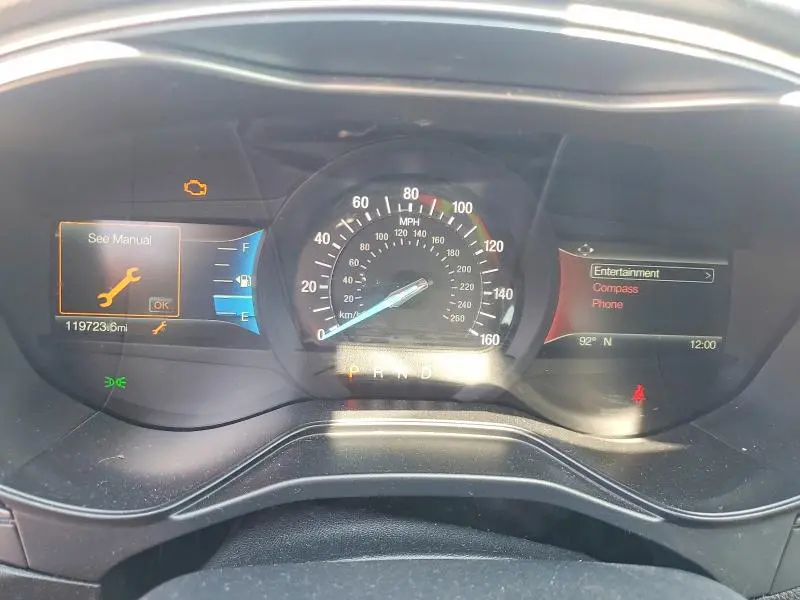 2019 FORD FUSION SE  