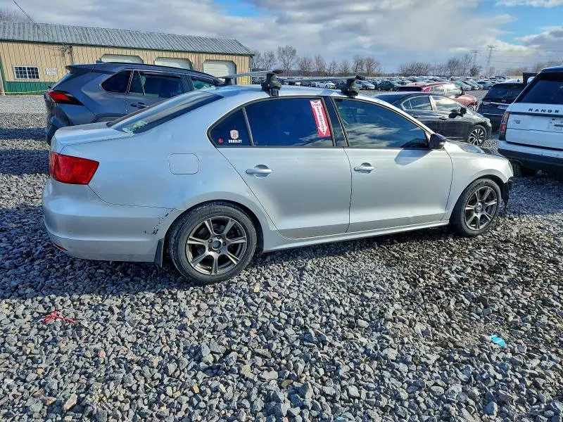2012 VOLKSWAGEN JETTA TDI  
