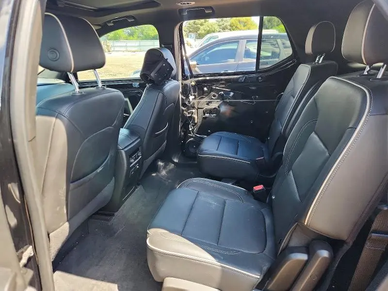 2022 CHEVROLET TRAVERSE PREMIER  