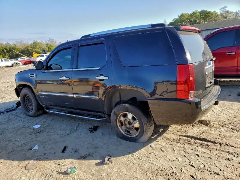 2014 CADILLAC ESCALADE LUXURY  