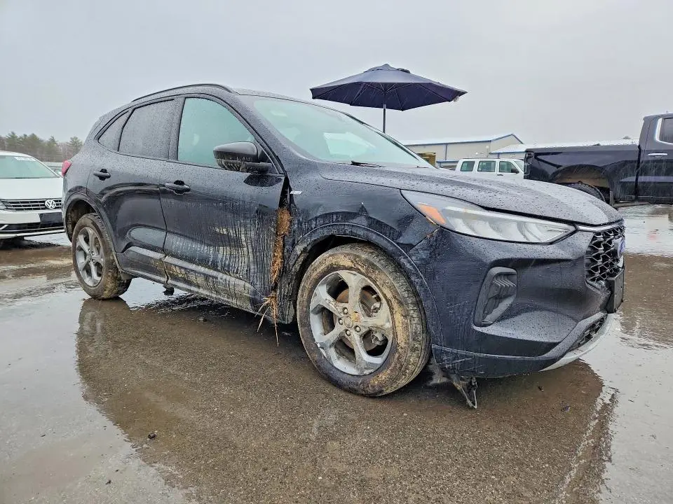 2024 FORD ESCAPE ST LINE  