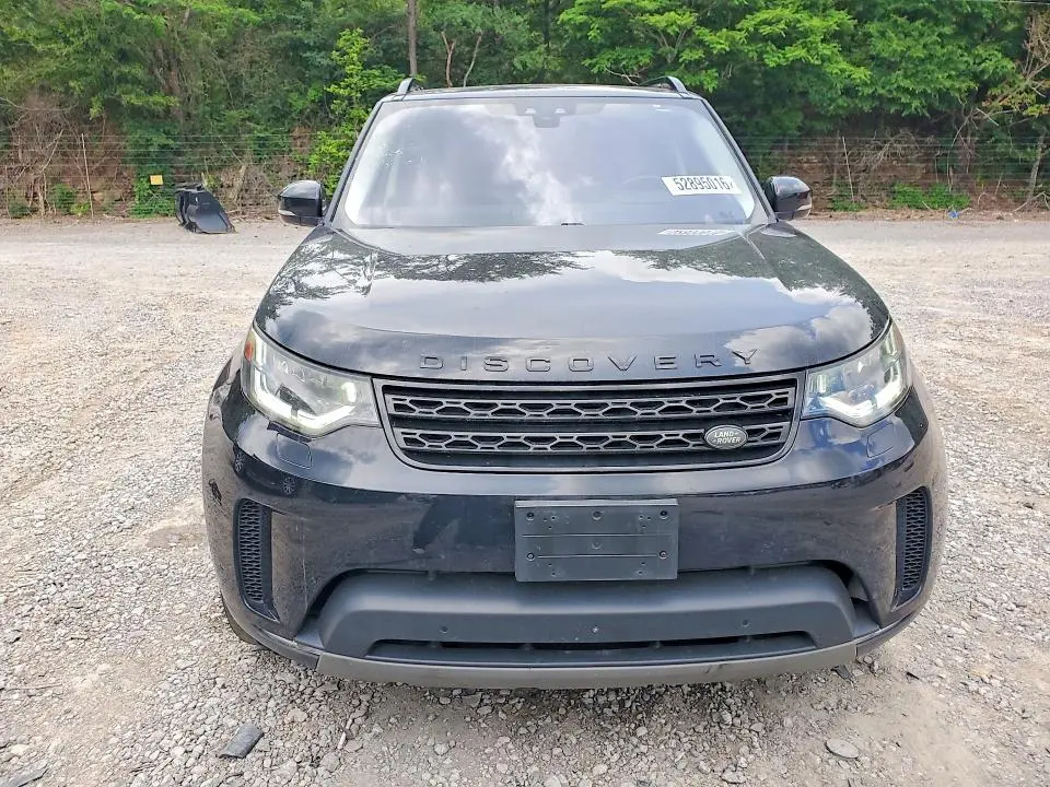 2017 LAND ROVER DISCOVERY FIRST EDITION  