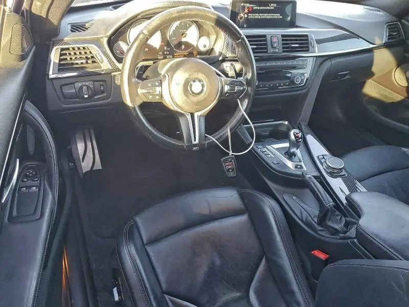 2016 BMW M4   