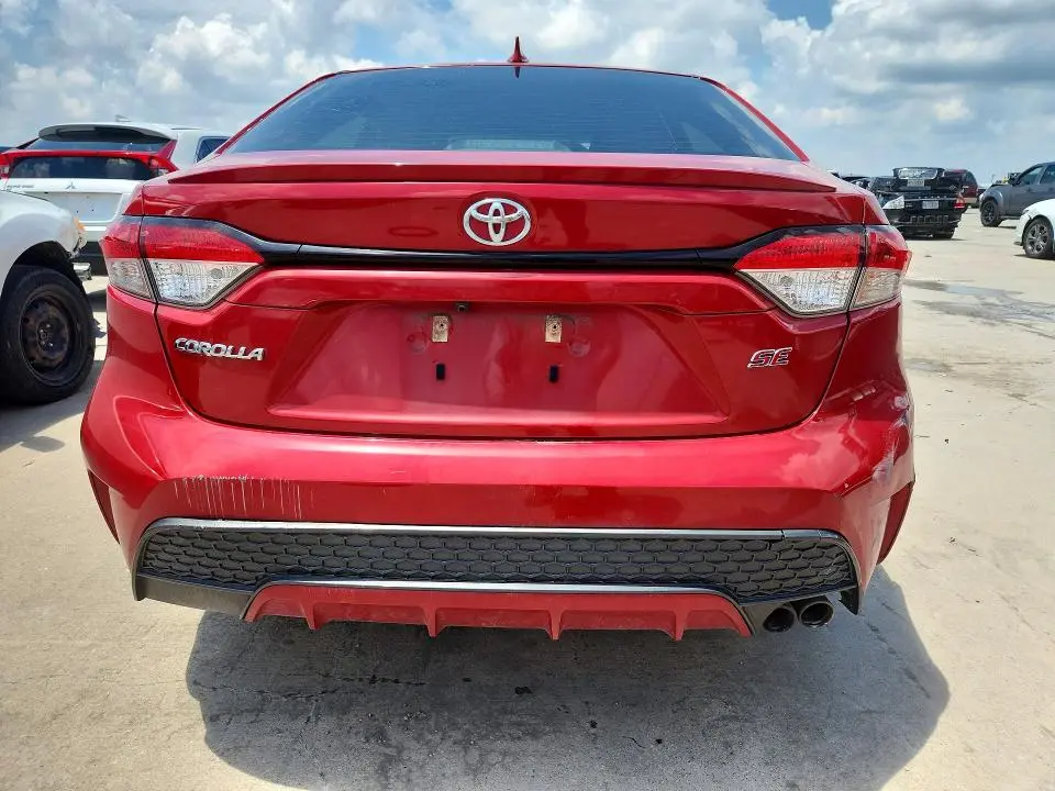 2020 TOYOTA COROLLA SE  