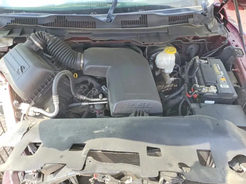 2018 RAM 1500 SLT  