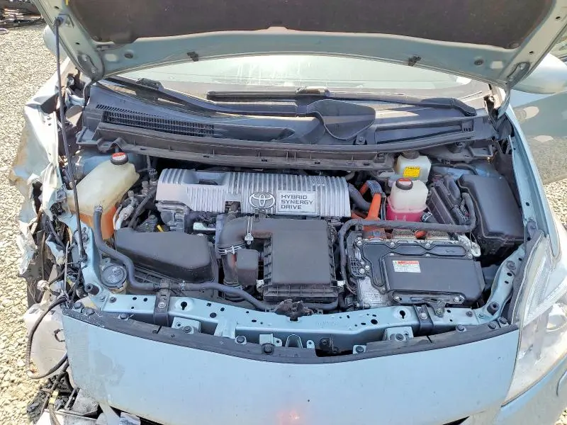 2014 TOYOTA PRIUS FIVE  