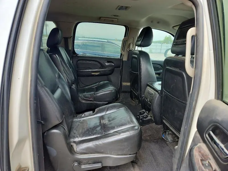 2011 GMC YUKON XL DENALI  