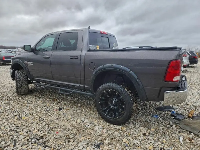 2019 RAM 1500 CLASSIC SLT  