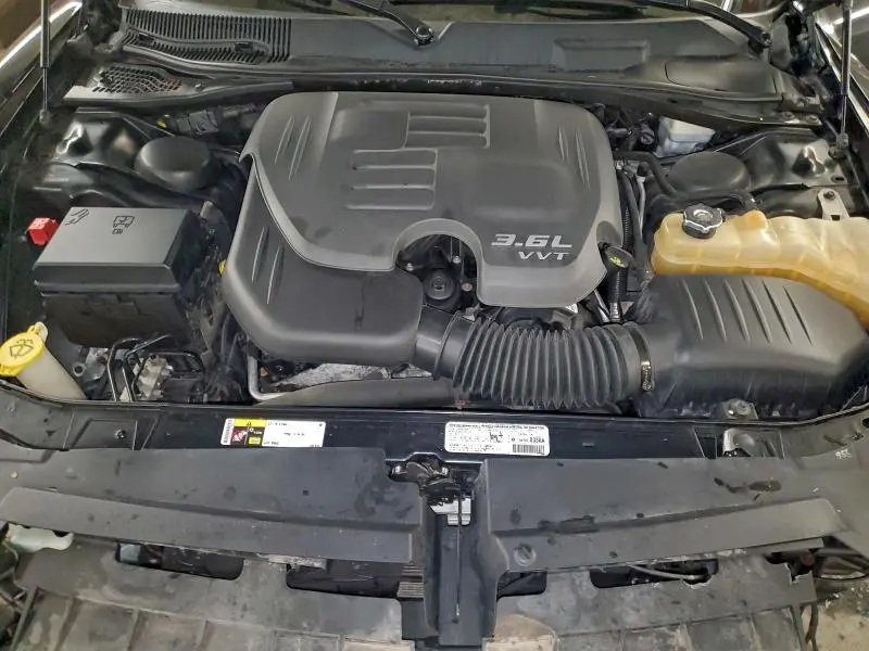 2013 DODGE CHALLENGER SXT  