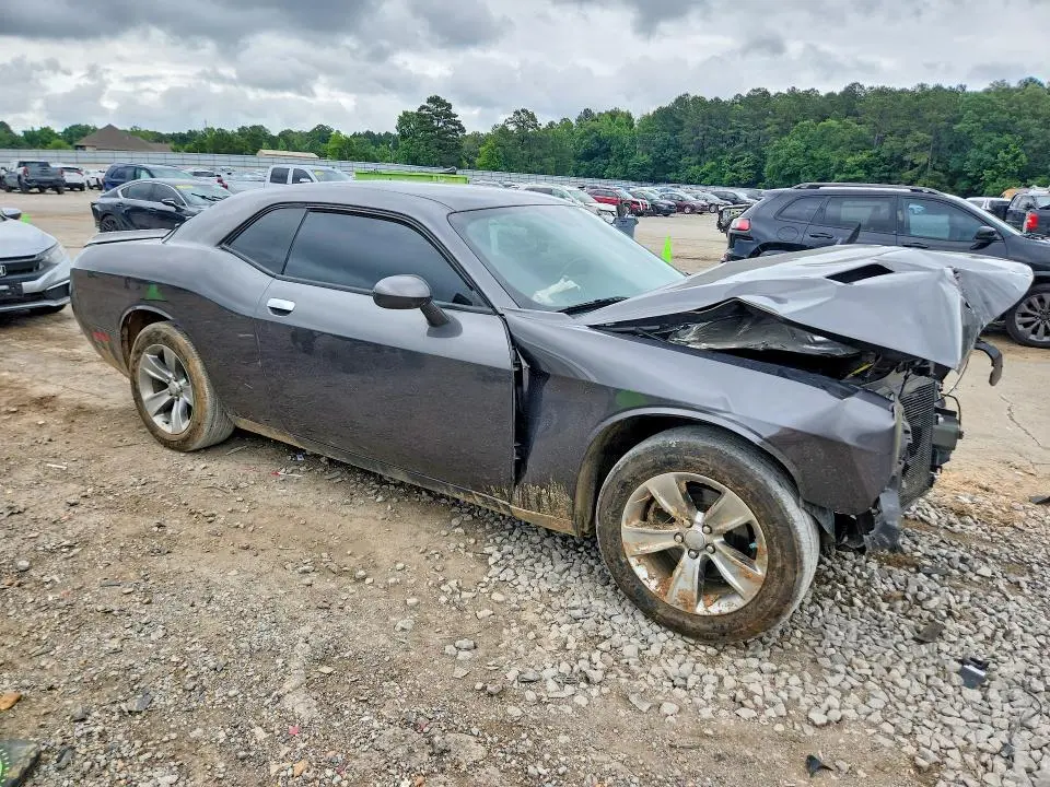 2019 DODGE CHALLENGER SXT  