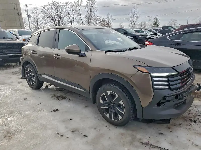 2025 NISSAN KICKS SV  