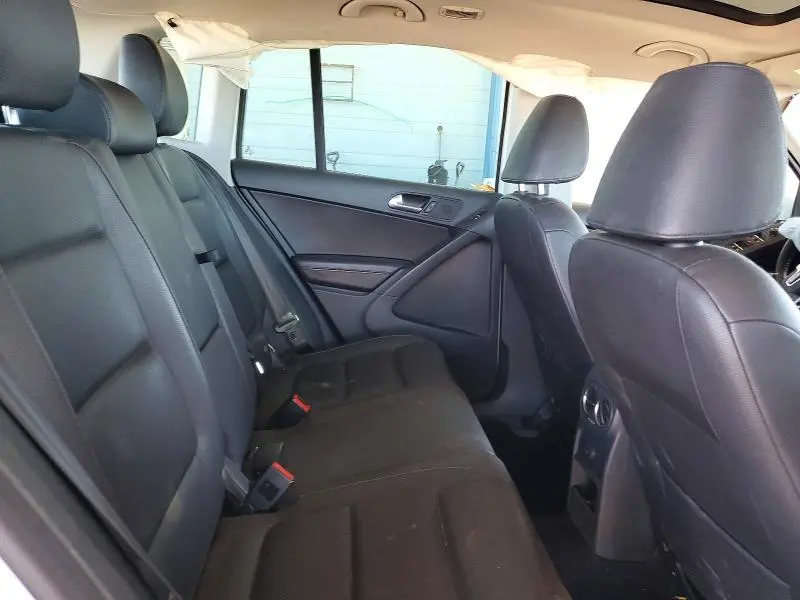 2017 VOLKSWAGEN TIGUAN WOLFSBURG  