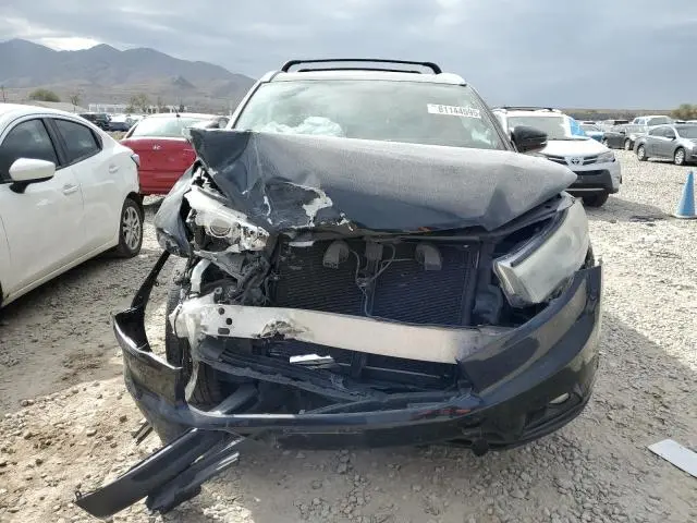 2016 TOYOTA HIGHLANDER XLE  