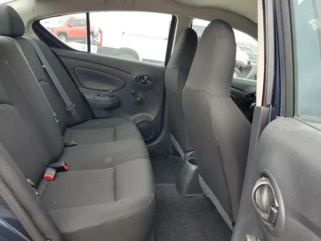 2017 NISSAN VERSA S  