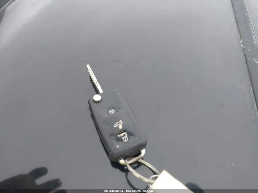 2011 VOLKSWAGEN JETTA 2.5L SE