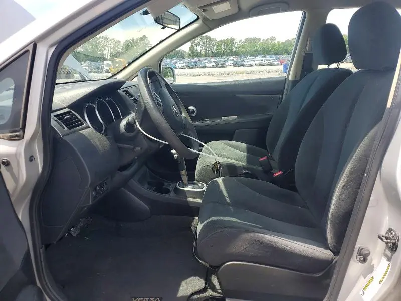 2011 NISSAN VERSA 1.8 S  