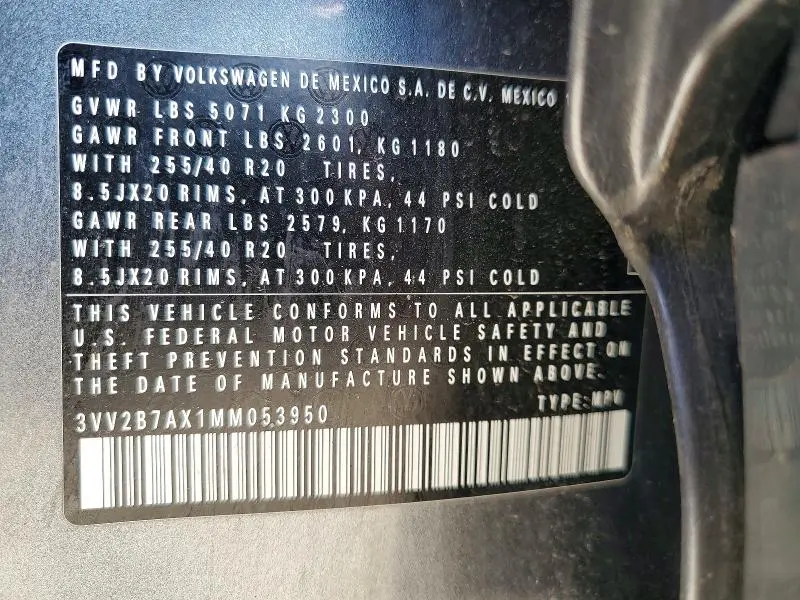 2021 VOLKSWAGEN TIGUAN SE  