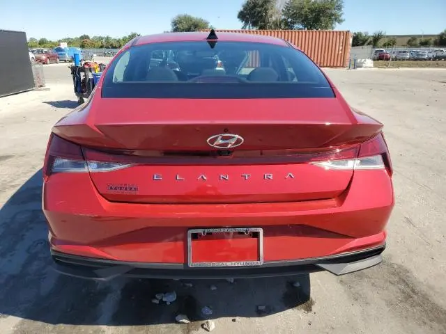 2023 HYUNDAI ELANTRA SEL  