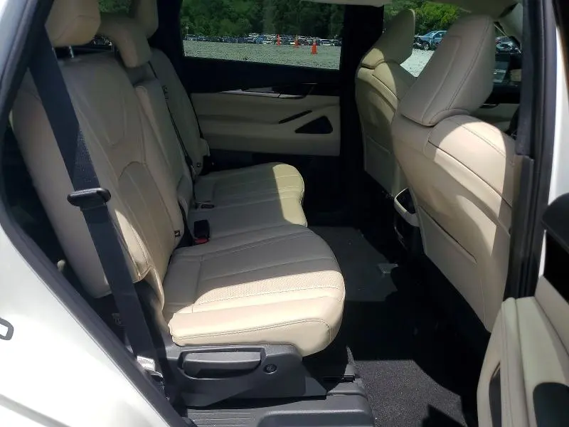 2025 INFINITI QX60 PURE  