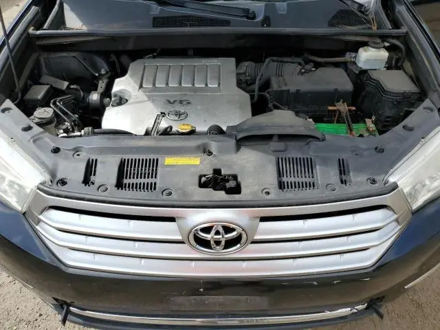 2012 TOYOTA HIGHLANDER BASE  