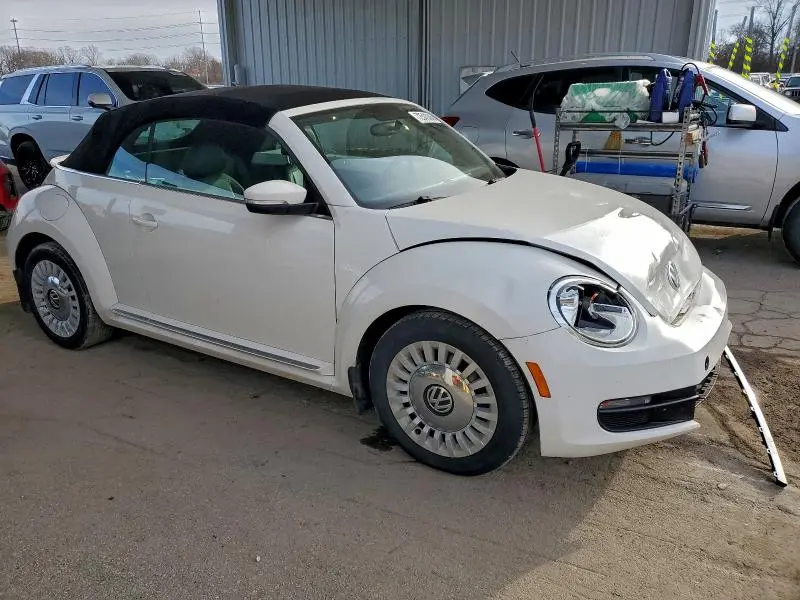 2013 VOLKSWAGEN BEETLE   