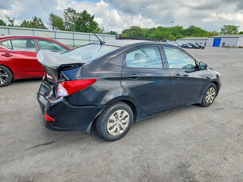 2015 HYUNDAI ACCENT GLS  