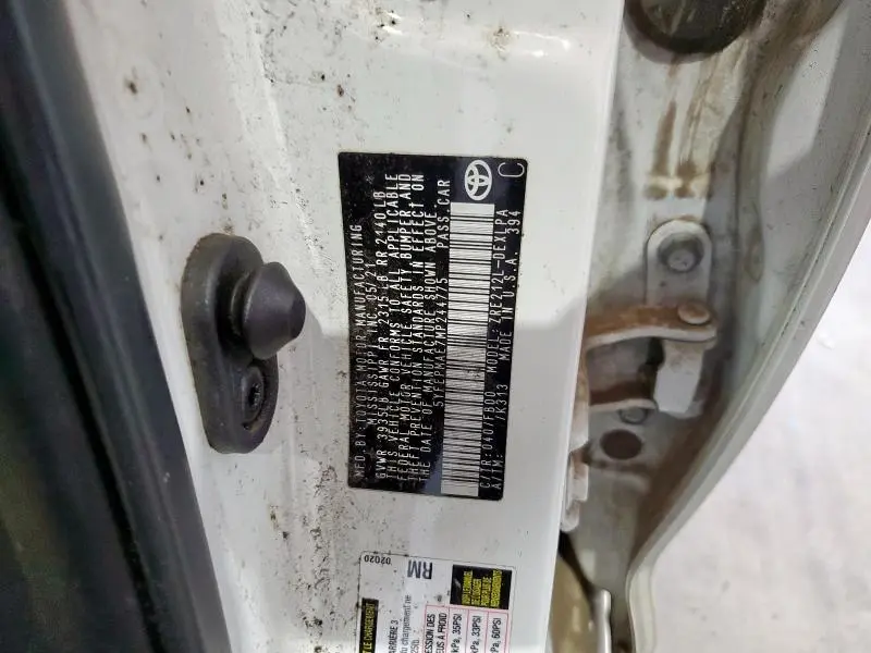 2021 TOYOTA COROLLA LE  