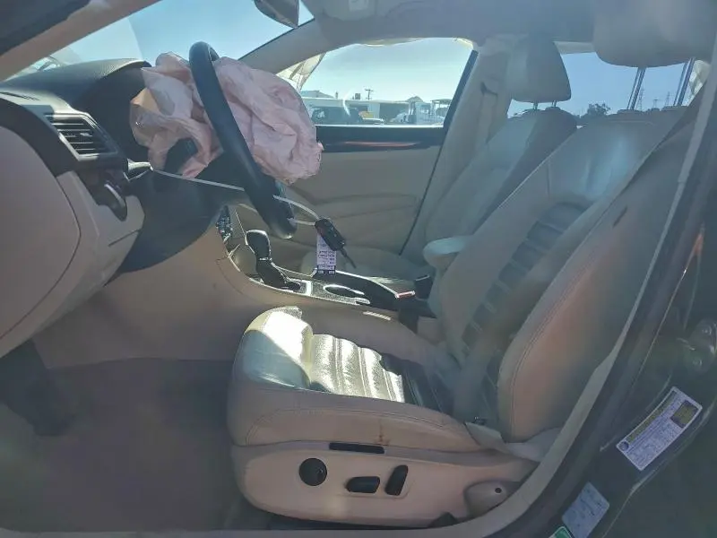 2014 VOLKSWAGEN PASSAT SEL  