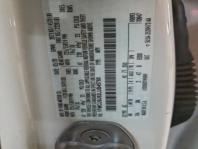 2020 FORD ESCAPE TITANIUM  