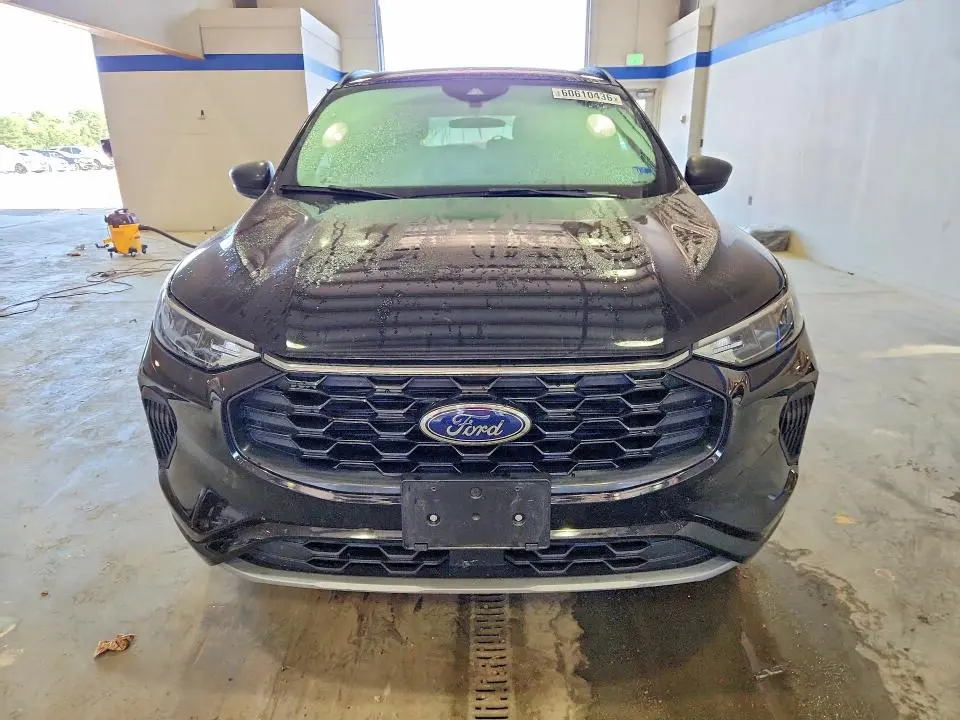 2023 FORD ESCAPE ST LINE  